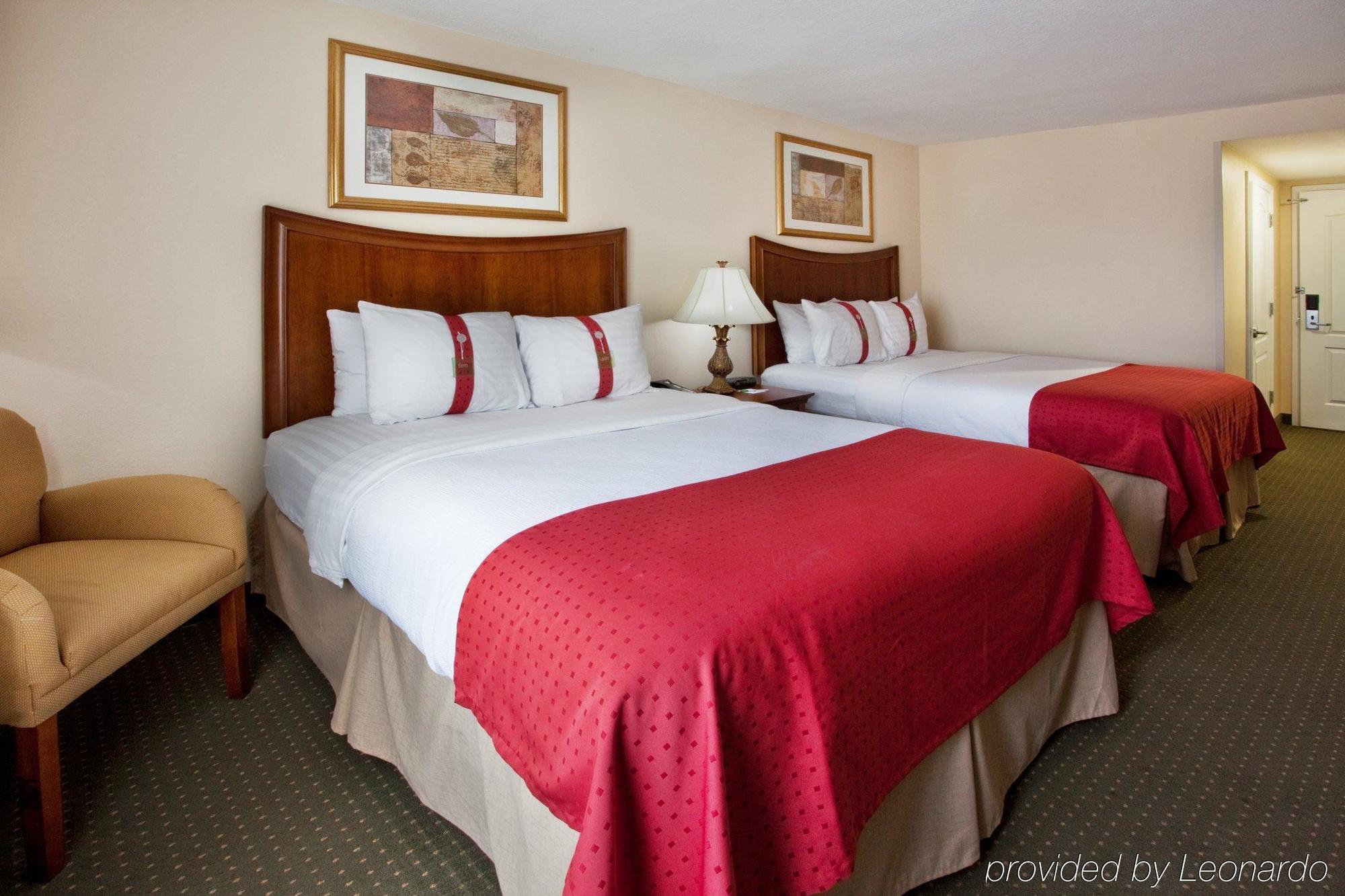 Holiday Inn Brunswick I-95 Habitación foto